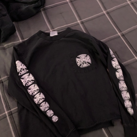 VINTAGE BUFFALO CHIP STURGIS LONG SLEEVE - Picture 4 of 4